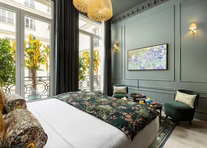 Apartment Grand Champs Elysees *