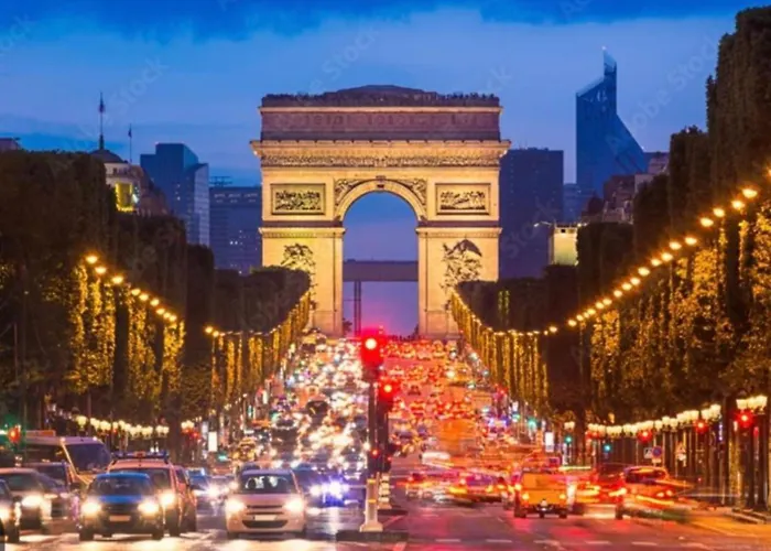 Grand Champs Elysees
