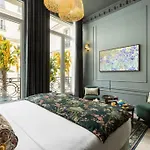 Апартаменты Champs Elysees *