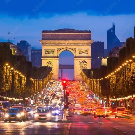 Champs Elysees