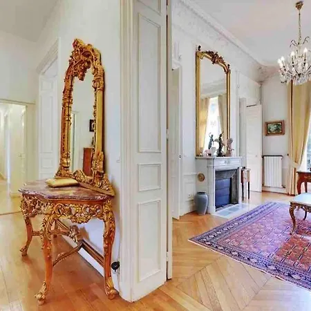 Appartamento Elegant Roosevelt Parigi